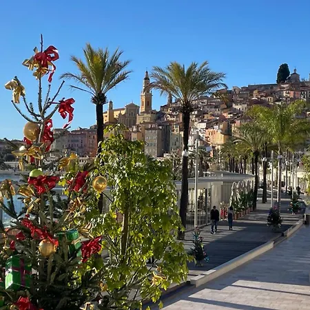 Neuf Centre Au Calme * מנטון